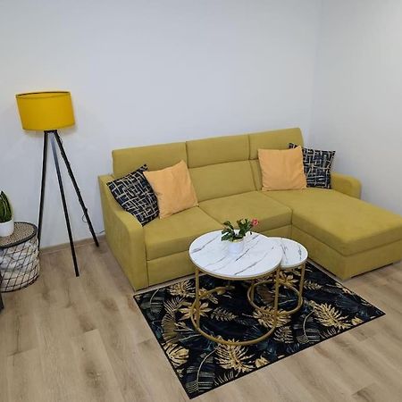 Cool Apartment Znojmo Eksteriør bilde