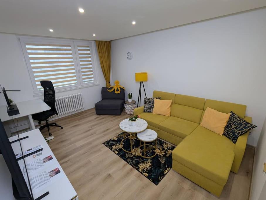 Cool Apartment Znojmo Eksteriør bilde